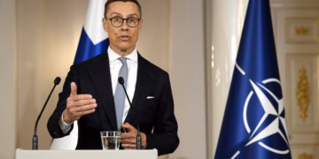 Presidenti finlandez kundërshton paralajmërimin e Tuskut për sulm rus në Evropë brenda muajsh