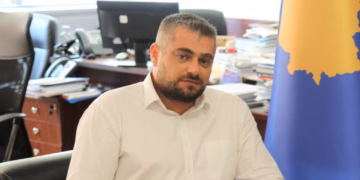 Pas vdekjes së punëtorit në Ferizaj, Hoti paralajmëron aksion të jashtëzakonshëm inspektimesh në ndërtimtari