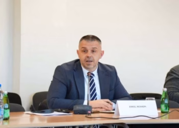 Rexhepi: Serbia bllokon fondet e Kosovës, nxënësit e Luginës mbesin pa libra