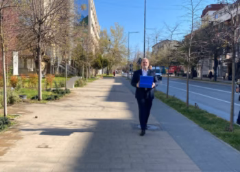 LDK dorëzon në polici dosjen për njehsorët elektrikë