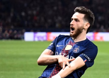 PSG barazon shifrat, realizon Kvicha