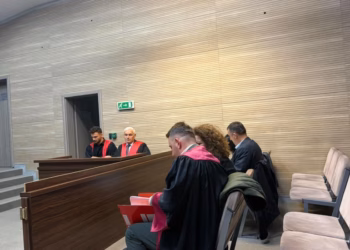 Paraqiten para gjykatës Pacolli, Zyba e Millaku për gazin lotsjellës në Kuvend