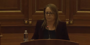 Bajrami: LDK-ja nuk do t’i dërgojë më ligjet e VV-së në Kushtetuese