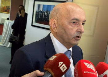 A duhet të rikthehet Vjosa Osmani në LDK?-flet Isa Mustafa