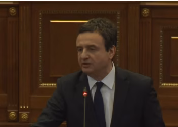 Kurti: Qeveria nuk ndërhyn në drejtësi, kërkon standarde të larta në proceset në Hagë