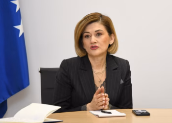 Kusari-Lila në Hagë: Kosova si ekonomi dinamike po përmirëson klimën e investimeve