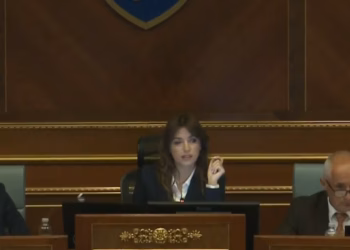 Përplasje në Kuvend, nuk kalon kërkesa e LVV-së për ndryshimin e rendit të ditës