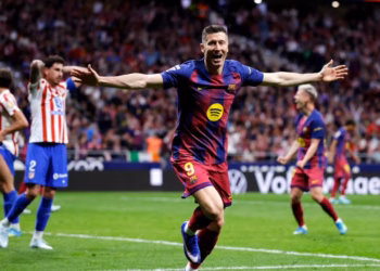 Lewandowskit i skadon kontrata në fund të sezonit me Barçën, dy gjigantë të Serie A pas tij