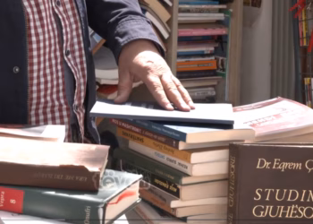 Dita botërore e librit, sa po lexohen librat në ditët e sotme?