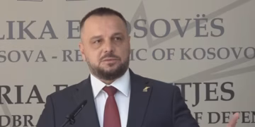 Maqedonci pas takimit me homologun shqiptar: Diskutuam bashkëpunimin në industrinë e mbrojtjes