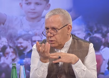 Mehmeti: Lëvizja studentore në Shkup nuk kërkon pushtet, por shtet