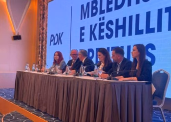 Mbledhje e Këshillit Drejtues të PDK-së, vjen pas dështimit të marrëveshjes VV-LDK për presidentin