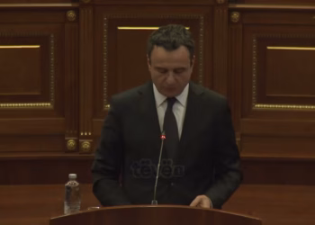 Përplasje e ashpër në Kuvend, Haradinaj-Kurtit: Ushqen zagarë për t’i fyer shqiptarët