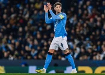 Stones konfirmon largimin nga City