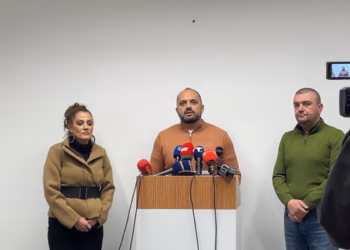 Rrënimi i garazheve në veri të Mitrovicës, përplasje e Komunës dhe Trepçës për pronësinë dhe ligjshmërinë e aksionit