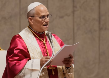 Papa Leo: Bota po “shkatërrohet nga grusht tiranësh”