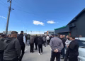 Përleshje fizike mes policëve dhe banorëve protestues të fshatit Besi – shkak, mos lejimi i bllokadës së rrugës