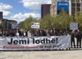 ‘Jemi lodhë’ – punëtorët e sektorit privat protestojnë për të drejtat e tyre në 1 Maj