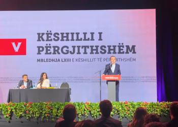 LVV zyrtarizon Albin Kurtin kandidat për kryeministër në zgjedhjet e 7 qershorit