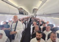 Mes përqafimeve e lutjeve, grupi i parë i besimtarëve merr rrugën për në Haxh