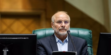 Teherani cakton kryeparlamentarin iranian Qalibaf të dërguar special për Kinën