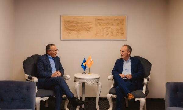 Hamza: Fatmir Limaj do ta mbështesë PDK-në në zgjedhjet e 7 qershorit