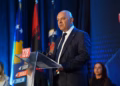Gjini nga rruga Dollc-Gjakovë kritikon gjendjen e infrastrukturës dhe ndërprerjet e energjisë elektrike