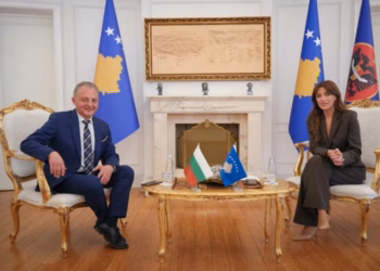 Haxhiu pret ambasadorin e Bullgarisë, flasin për dialog politik e fqinjësi