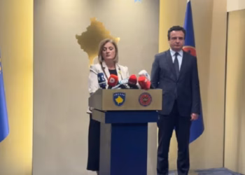 ​Feride Rushiti foli nga foltorja e Presidencës, ja arsyetimi i Albulena Haxhiut