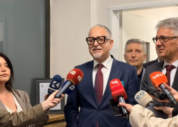 ​Në QKUK lansohet shërbimi digjital për regjistrimin e fëmijës