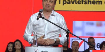 Kurti në Ferizaj premton investime në Brezovicë dhe Bjeshkët e Nemuna, e blerje të armatimit