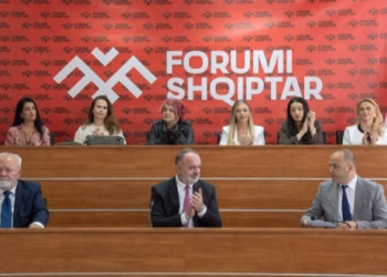 ​Tri partitë shqiptare bashkohen në një subjekt të vetëm politik – Forumi Shqiptar