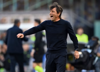 Antonio Conte do të largohet nga Napoli