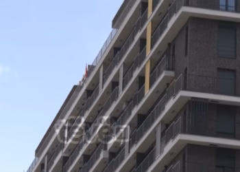 Vjedhje në Ferizaj – Hajnat hynë nga dritarja, i vjedhin 10 mijë euro