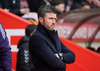 Carrick do të mbetet trajner i Manchester Unitedit
