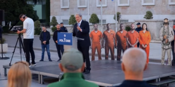 Berisha: 8 maji ishte mesazhi i madh i revoltës kundër diktaturës