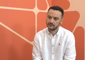 ​Molliqaj: Veç në Kosovë opozita është më e pasur se pozita