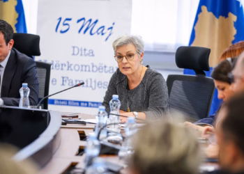 Gërvalla: Fuqizimi i familjes është përgjegjësi shtetërore