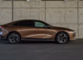 Mazda shtyn prezantimin e veturës së parë elektrike