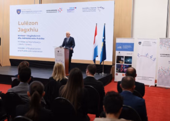 Kurti: Nis programi i trajnimeve për siguri kibernetike për zyrtarët publikë