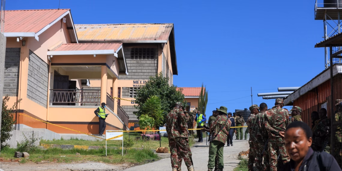 16 nxënëse humbin jetën nga zjarri që shpërtheu në një konvikt vajzash në Kenia