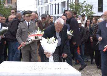 28-vite pas vrasjes së Ilir Konushevcit e Hazir Malës, bashkëluftëtarët ndajnë kujtimet e fundit më ta