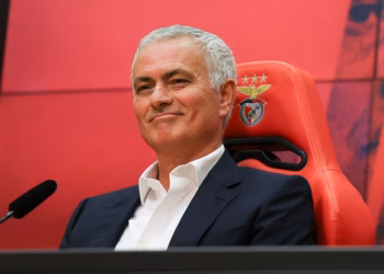 Mourinho, favorit për të marrë drejtimin e Real Madridit