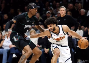 Play-off NBA/ Timberwolves dhe Knicks kalojnë tutje, Sixers detyron Celtics për finalen e shtatë