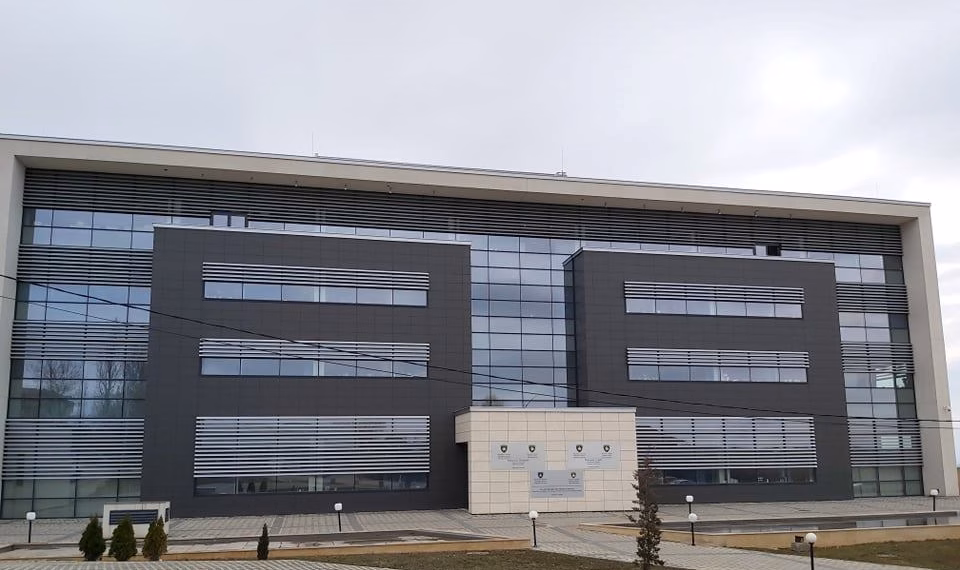 Bastisje në Prishtinë, Fushë Kosovë dhe Obiliq, dyshime për korrupsion dhe falsifikim dokumentesh