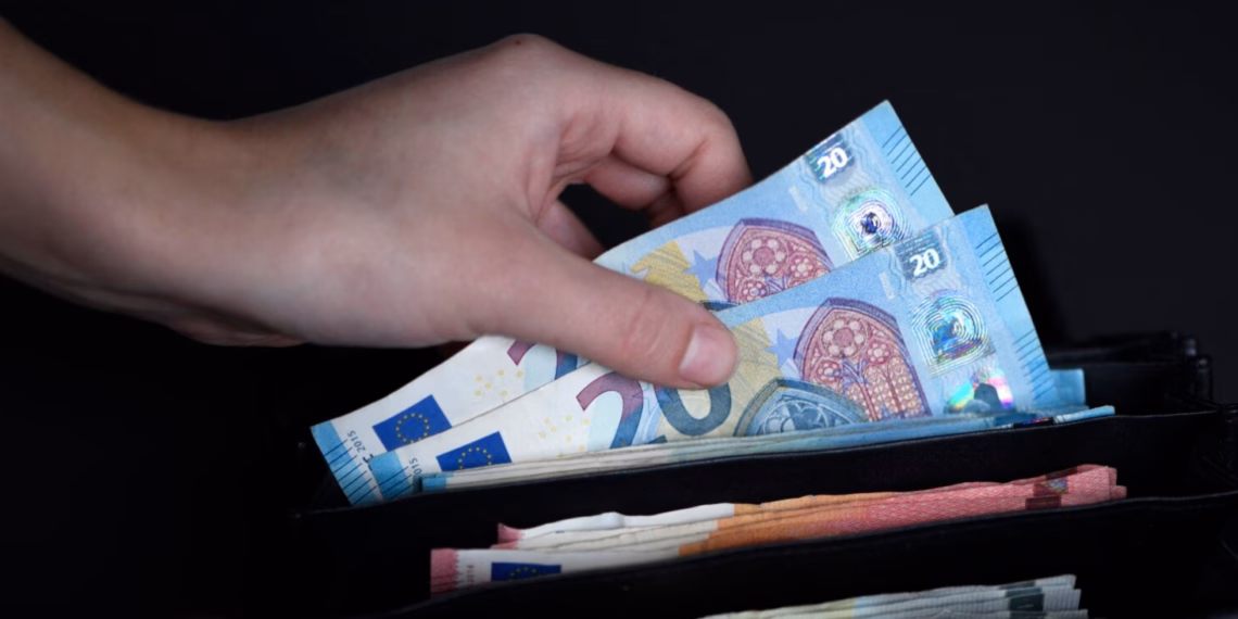 ATK: Nga 1 qershori, pagesat mbi 2 mijë euro me individë s’lejohen me para cash
