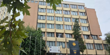 I ngrihet aktakuzë një personi për falsifikim të 105 mijë eurove