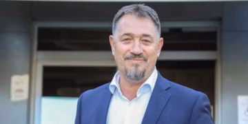 Sami Lushtaku paralajmëron padi ndaj Kurtit
