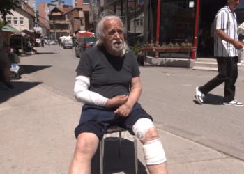 Në hall me endacakët, mitrovicasi sulmohet nga qentë, pëson plagë të shumta