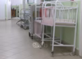 Detaje përmbledhëse nga tragjedia në Ferizaj, ku 19-vjeçarja dyshohet se mbyti foshnjën pas lindjes në tualetin e spitalit në Ferizaj
